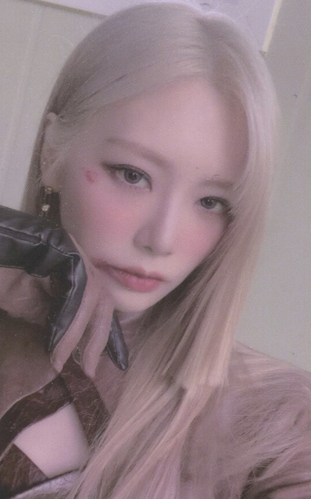 JiU Dreamcatcher photocard from Benefit
