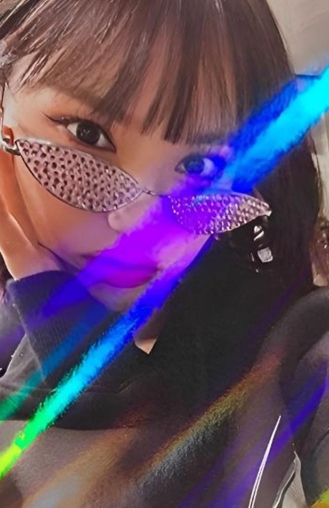 Virthday Party Dayz - 1st Debut Anniversary Trading Cards - Hologram Ver.