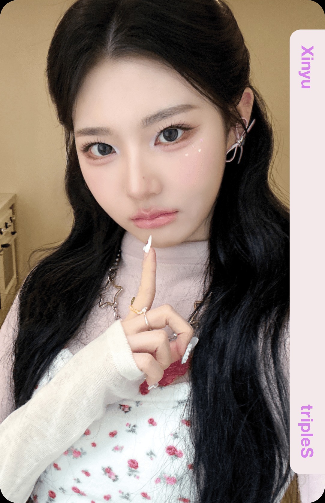Xinyu tripleS photocard from Double Class Objekt