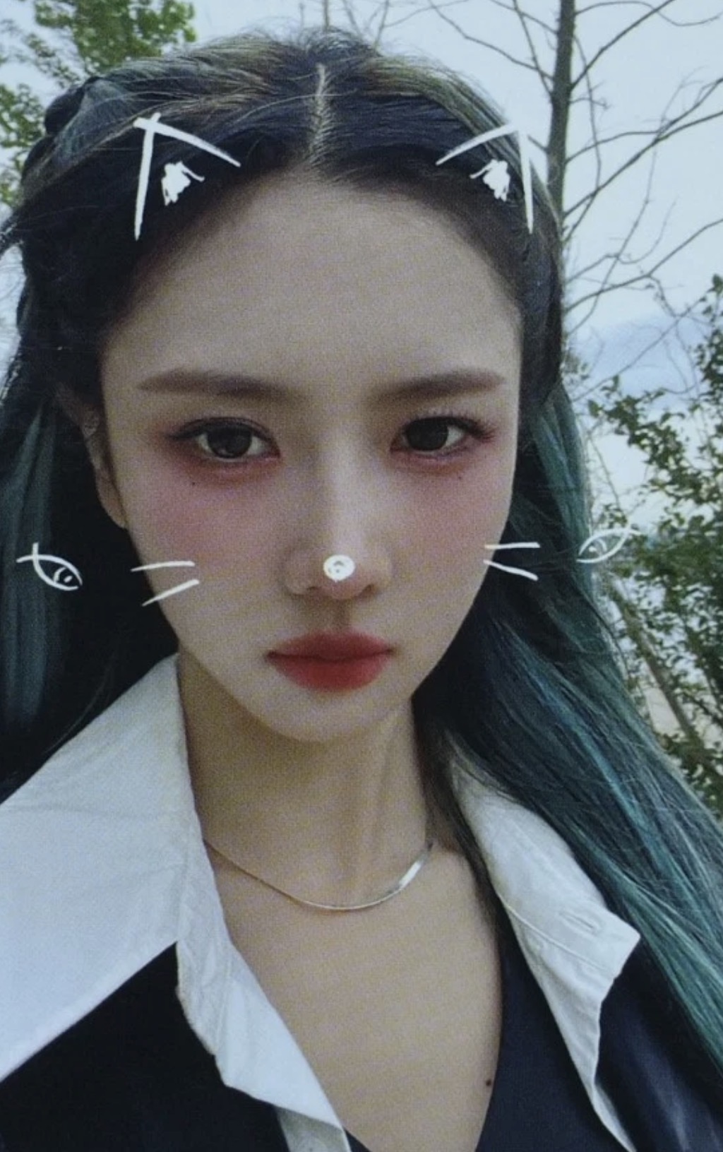 Yoohyeon Dreamcatcher photocard from Preorder