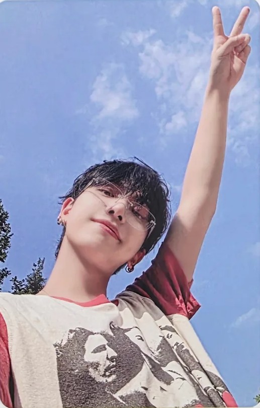 Trailer Film Photocard