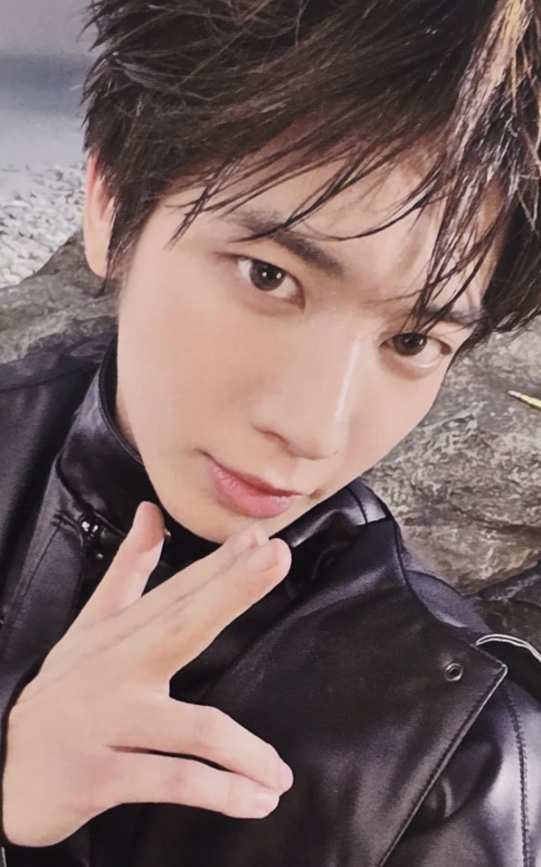 Taehyun TXT photocard - The Star Chapter:
TOGETHER Preorder