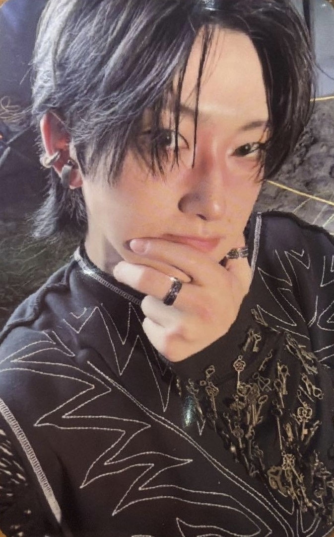 Fuma &TEAM photocard from Benefit