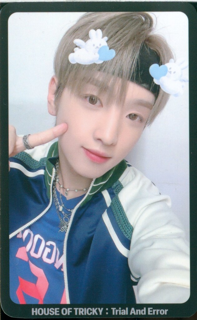 Yujun xikers photocard from Benefit