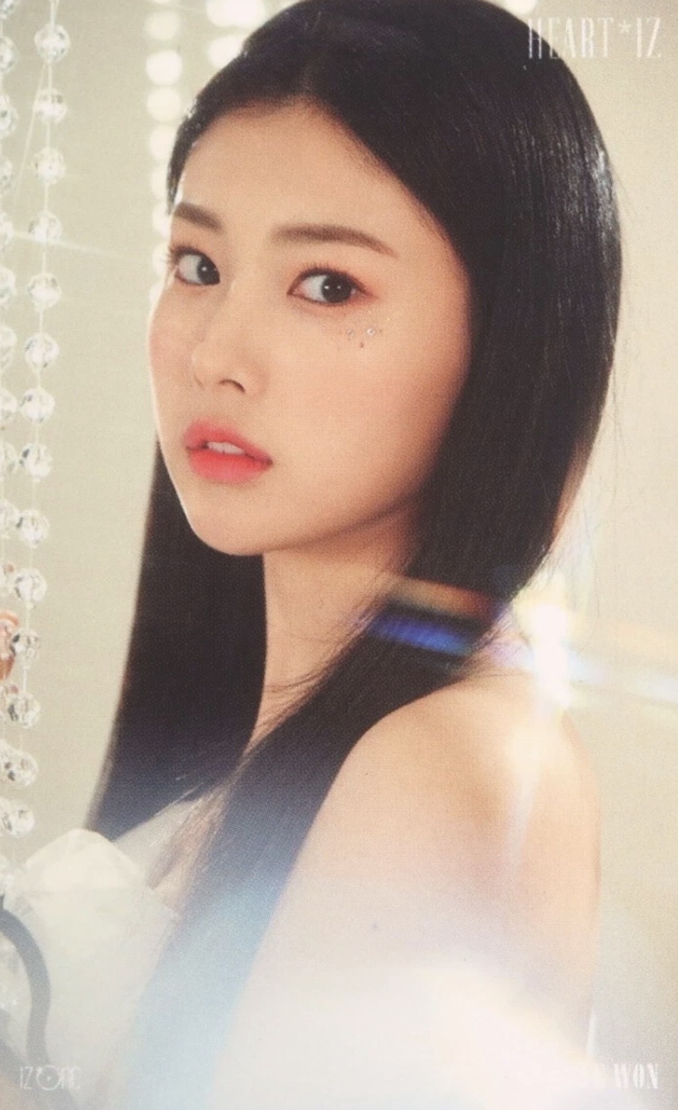 Hyewon IZ*ONE photocard from Photocard