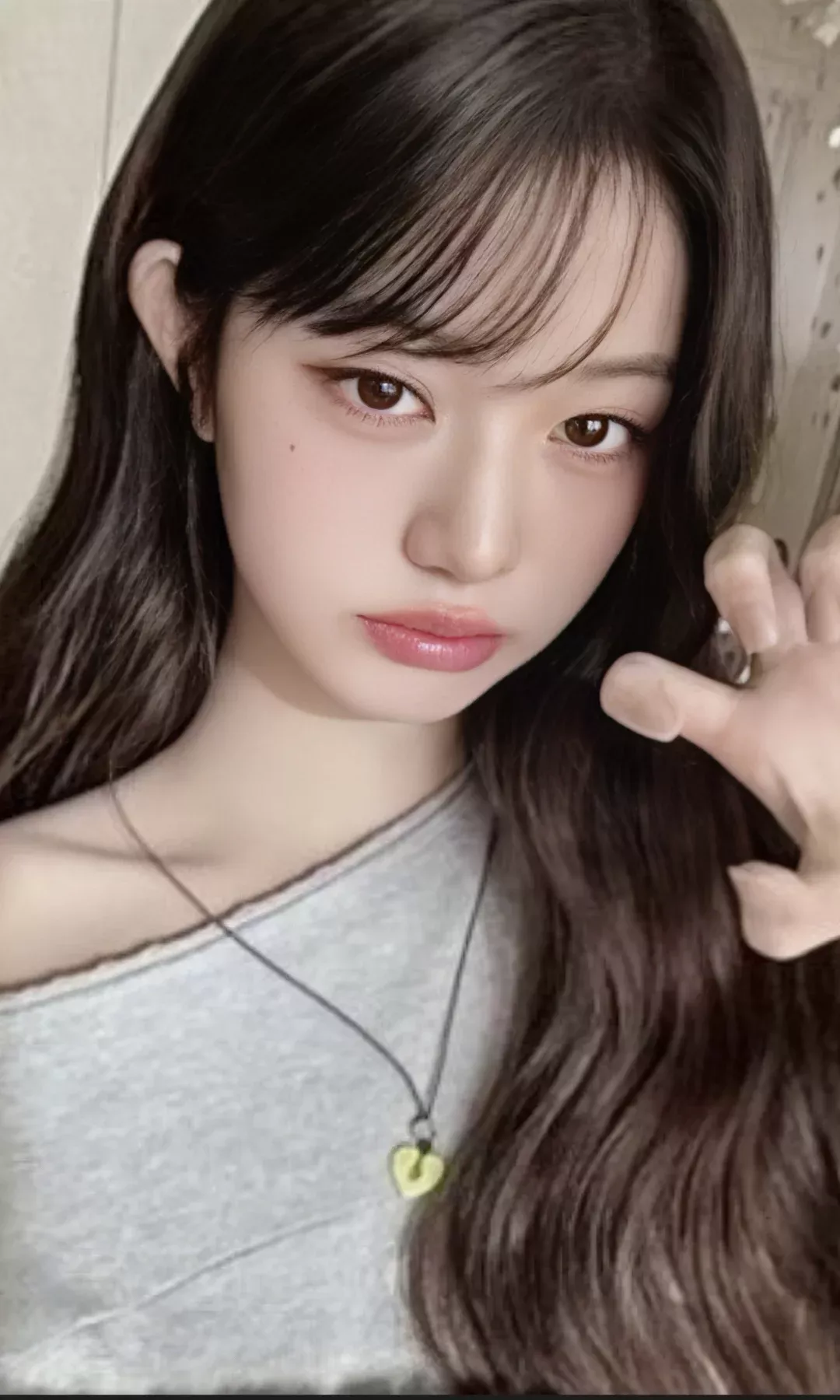 IVE 2nd World Tour 'SHOW WHAT I AM' Random Photocards Pack