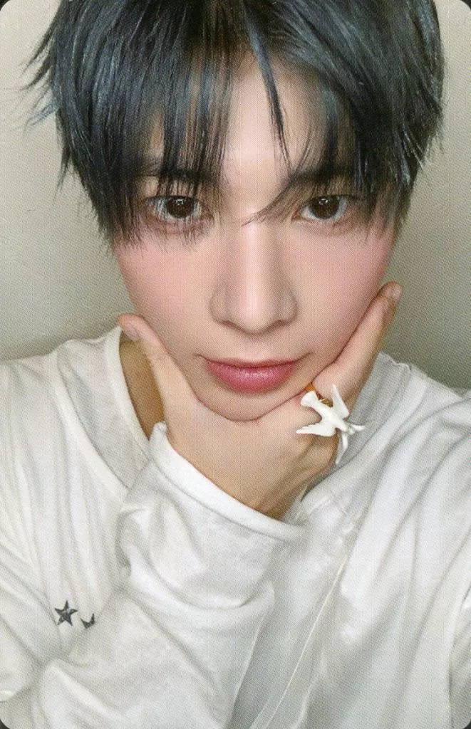 Taehyun TXT photocard - Starkissed Photocard