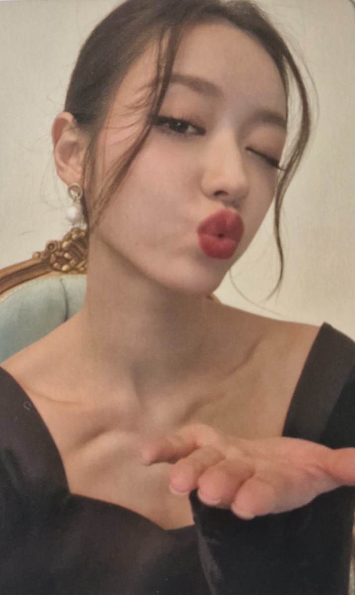 Random Selfie Set