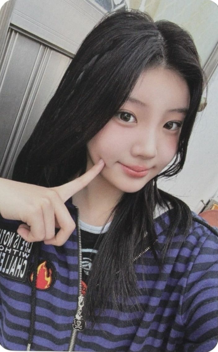 Photocard B