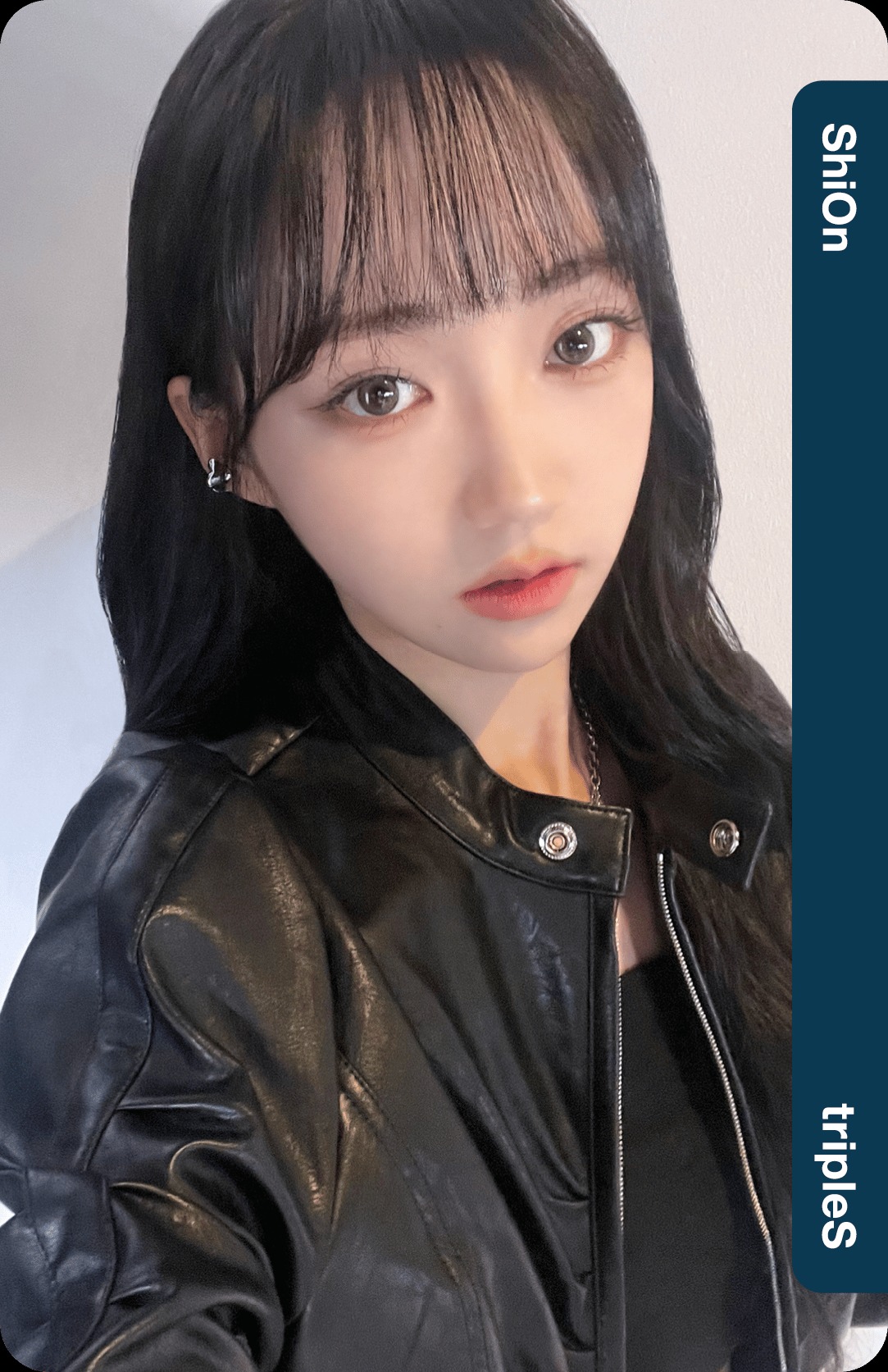 Shion tripleS photocard - Assemble24 DCOC