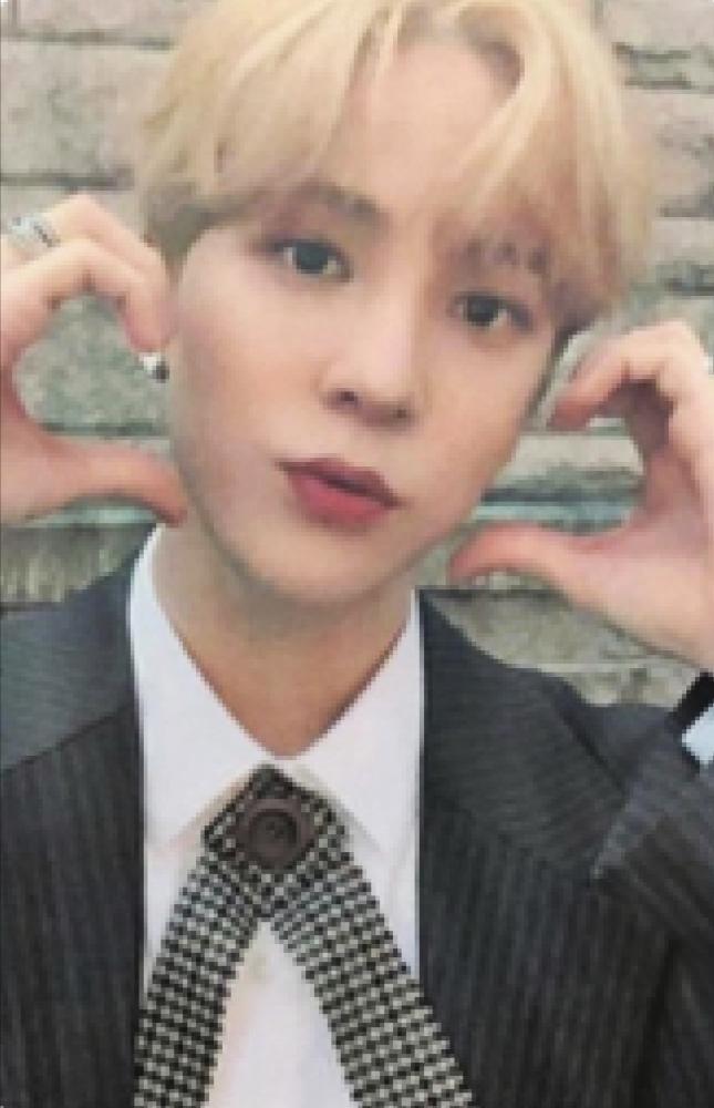 Apple Music 1.0 Fansign Event