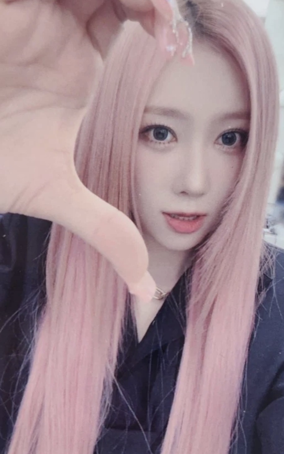 Handong Dreamcatcher photocard - Apocalypse: From us Benefit