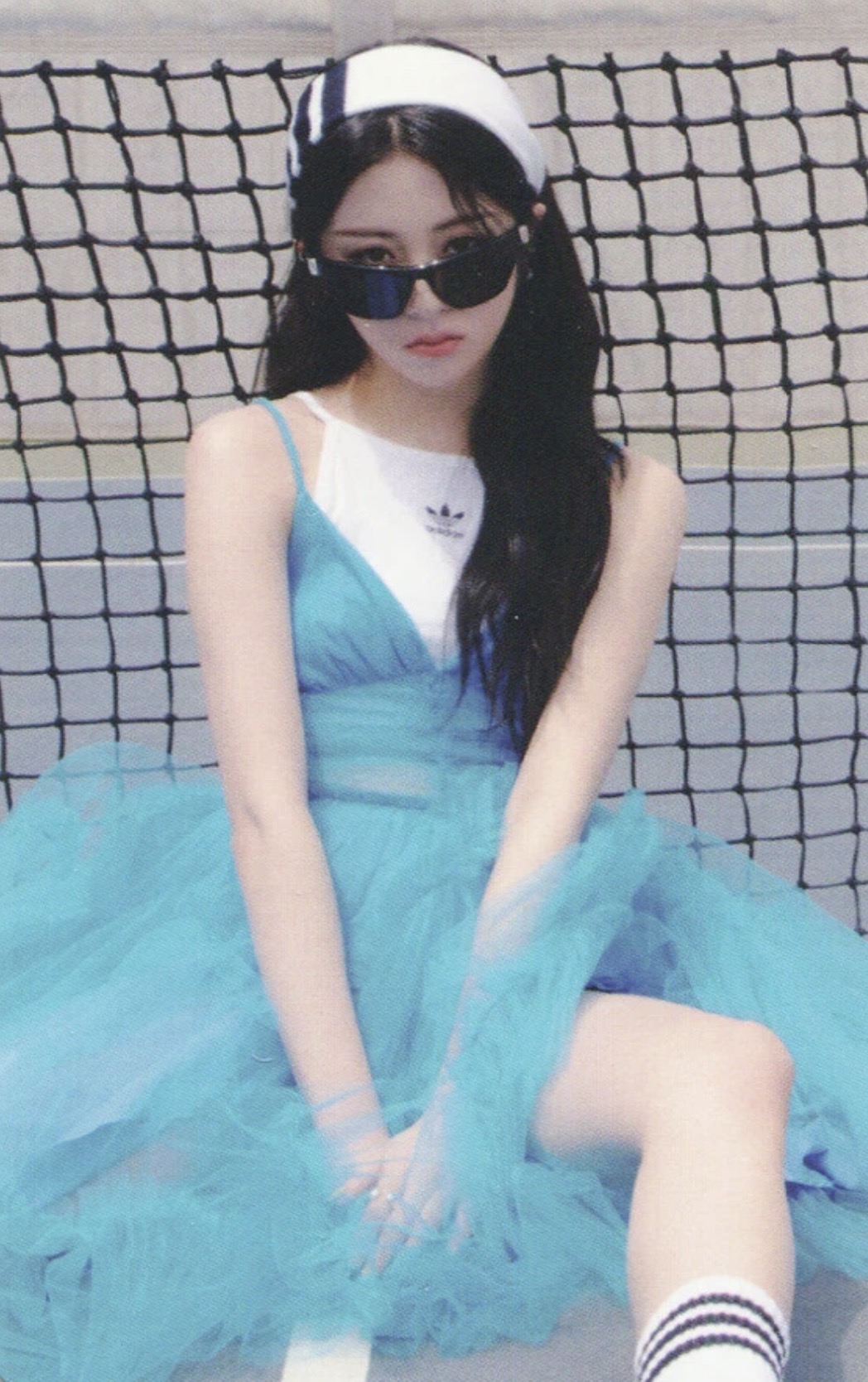 Yunjin LE SSERAFIM photocard from Preorder