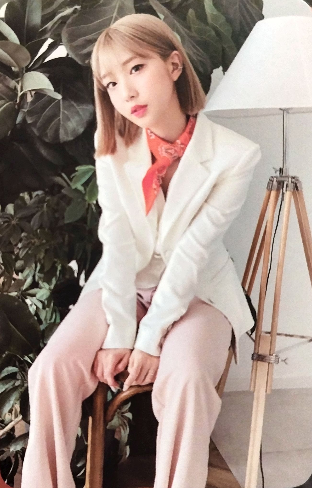 Yeojin LOONA photocard from Photocard Set