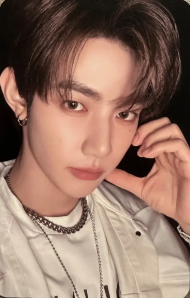 Zhang Hao ZEROBASEONE photocard from Photocards