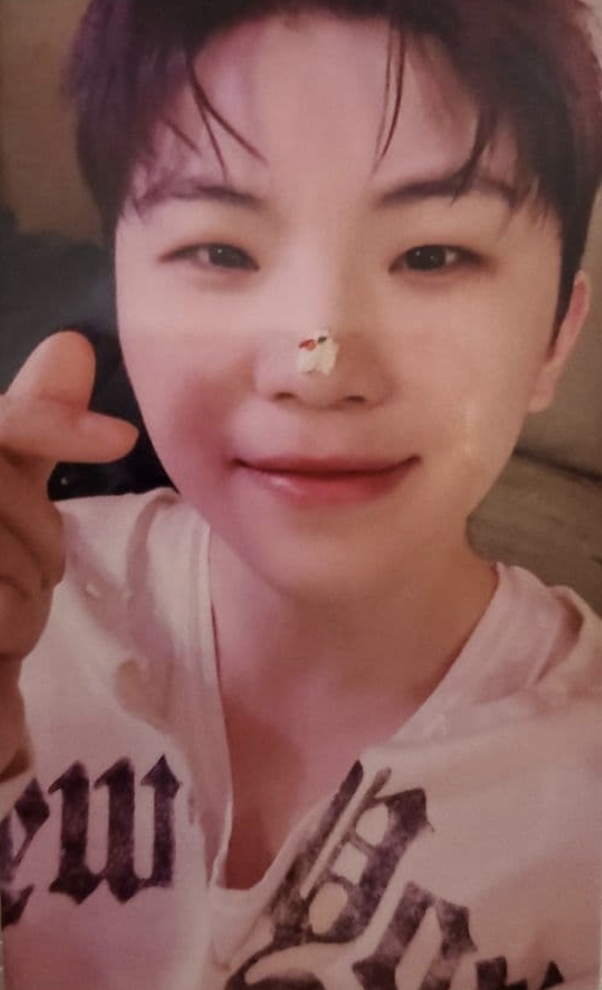 Woozi SEVENTEEN photocard from Osaka Purchase Benefit