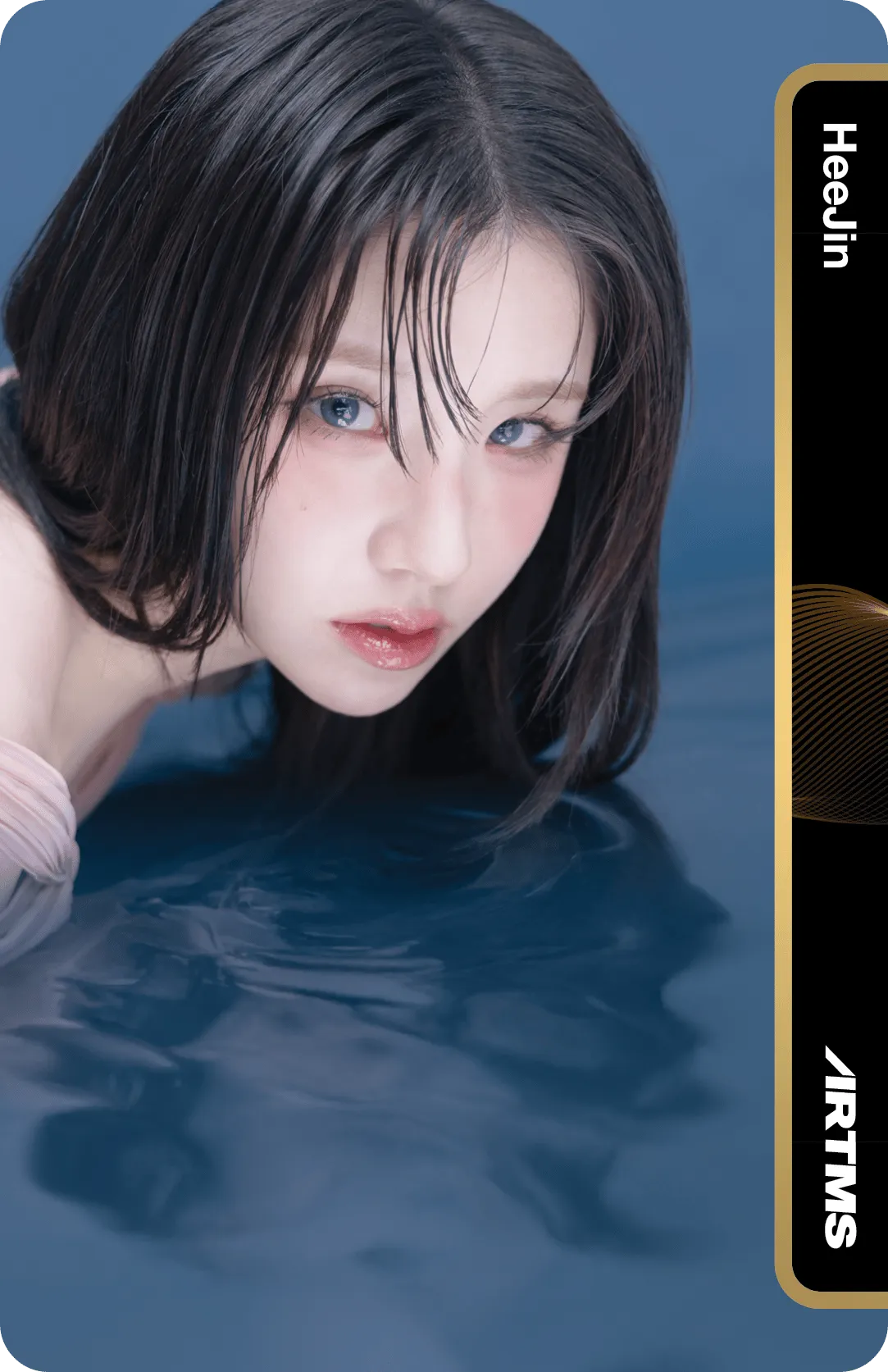 Heejin ARTMS photocard from Double Class Objekt
