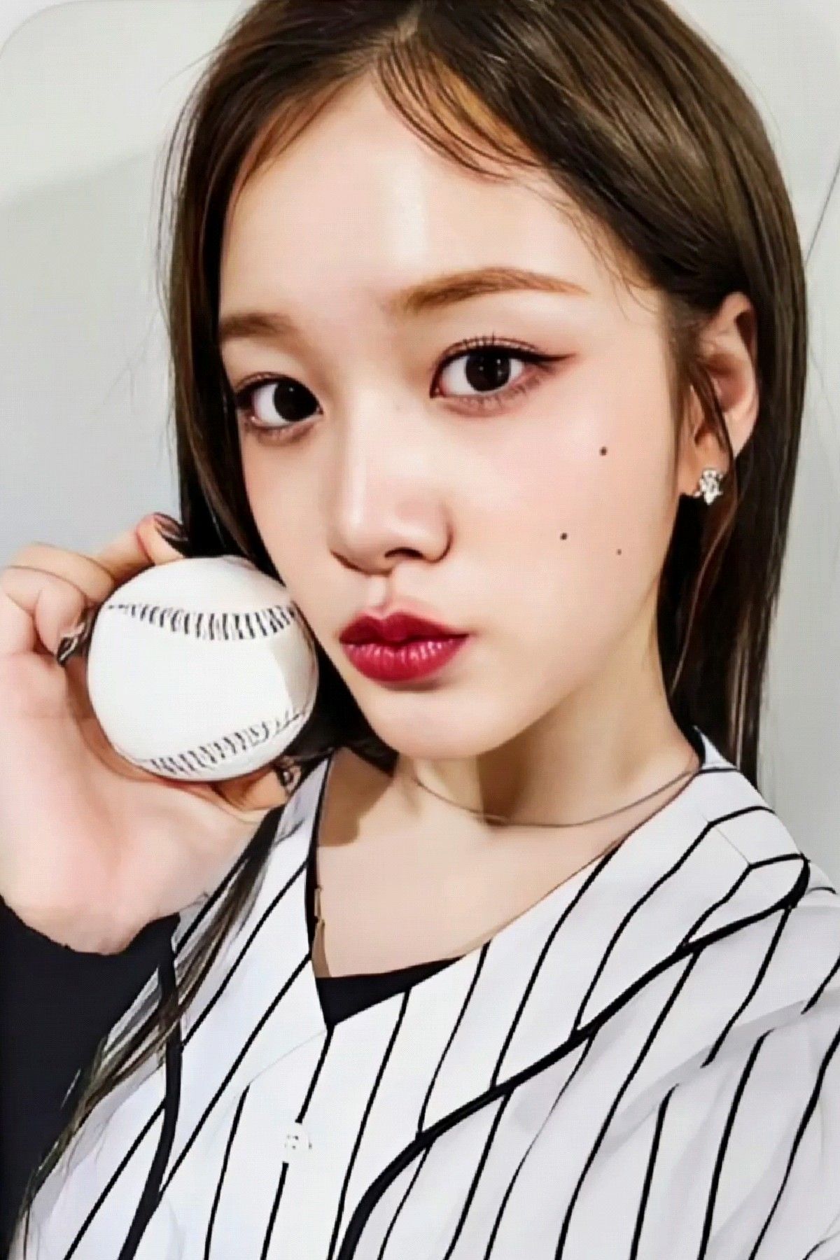 J STAYC photocard from Offline