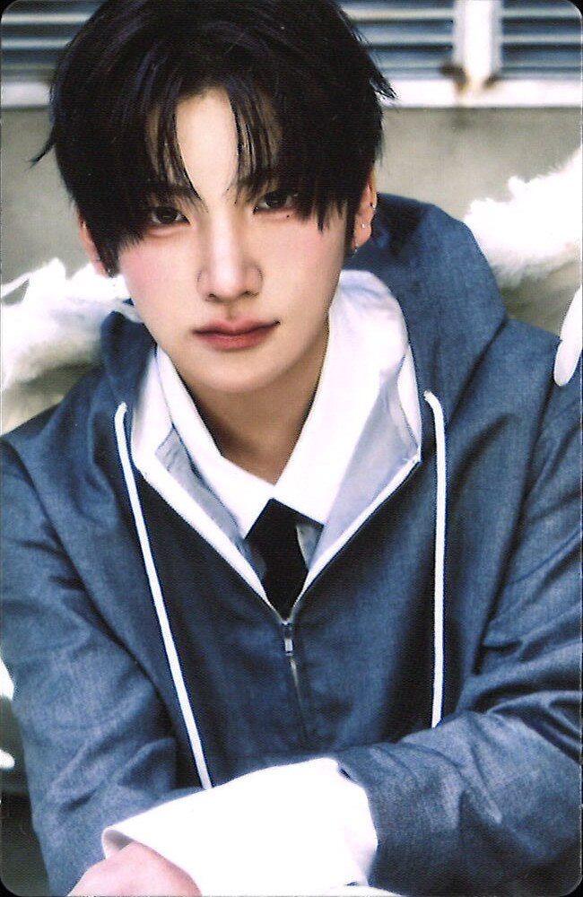 Yuma &TEAM photocard from Photocard Set B