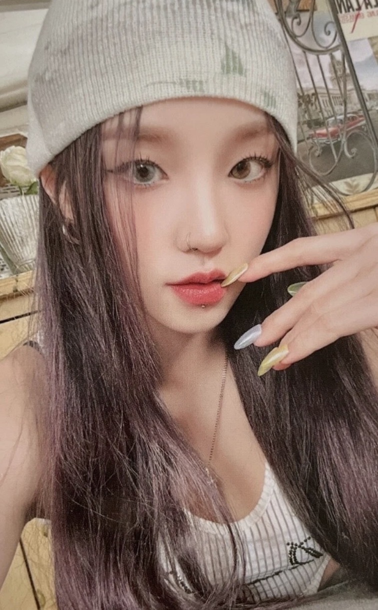 Cat ver. - Photocard