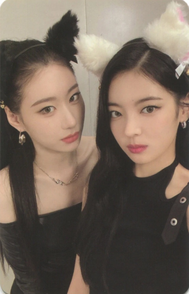  ITZY photocard from Photocard