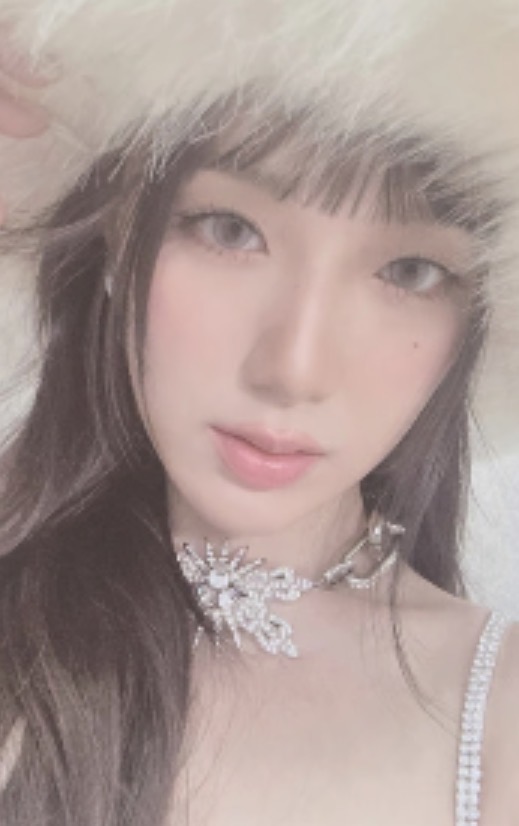 Shuhua I-DLE photocard from Photocard