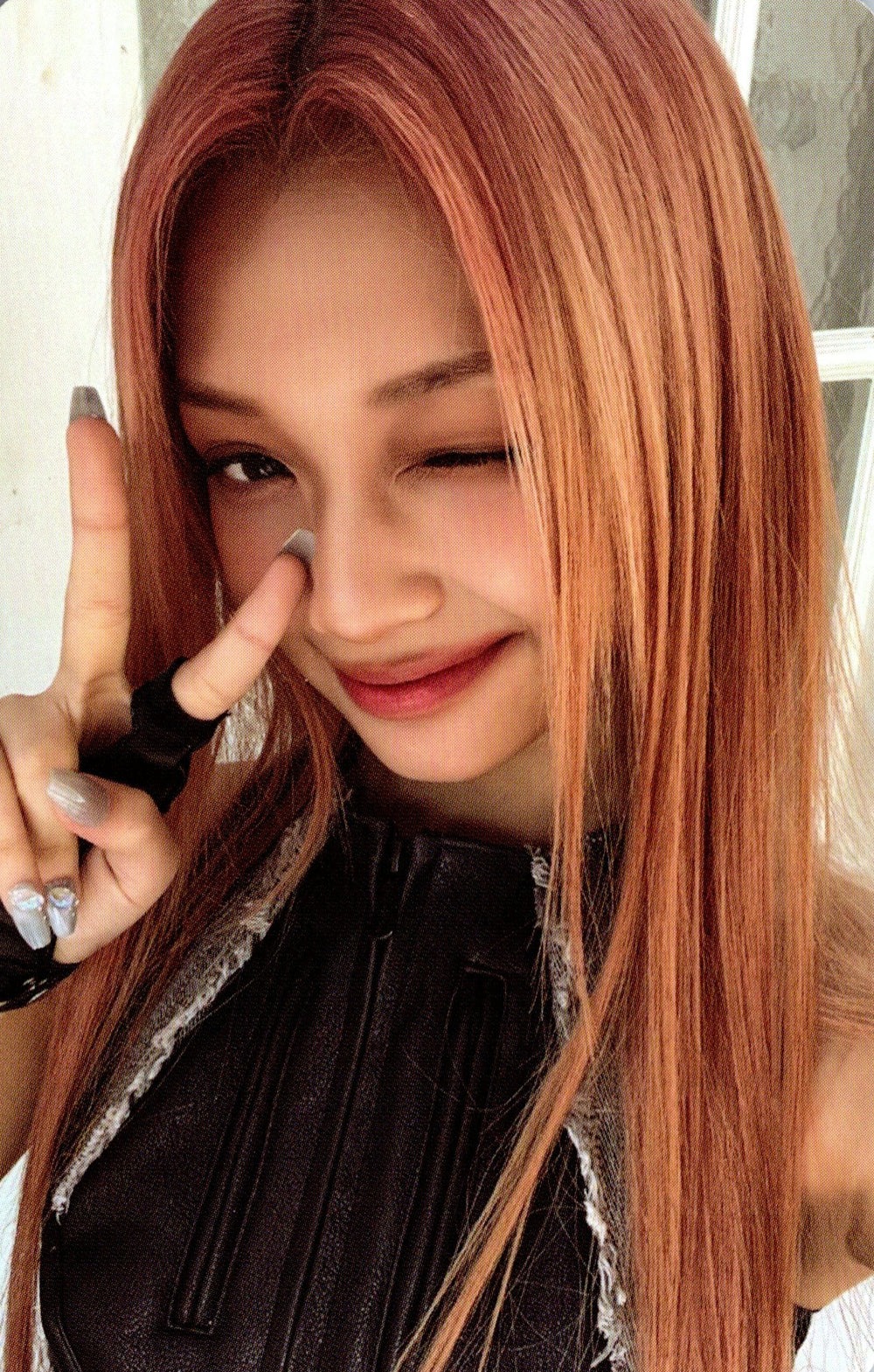Gehlee UNIS photocard from Photocard Set (Preorder only)
