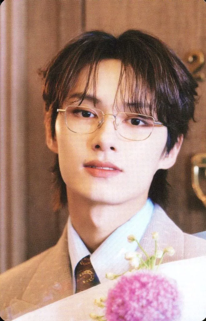 Jun SEVENTEEN photocard - SPILL THE FEELS Booklet (Random Member set)