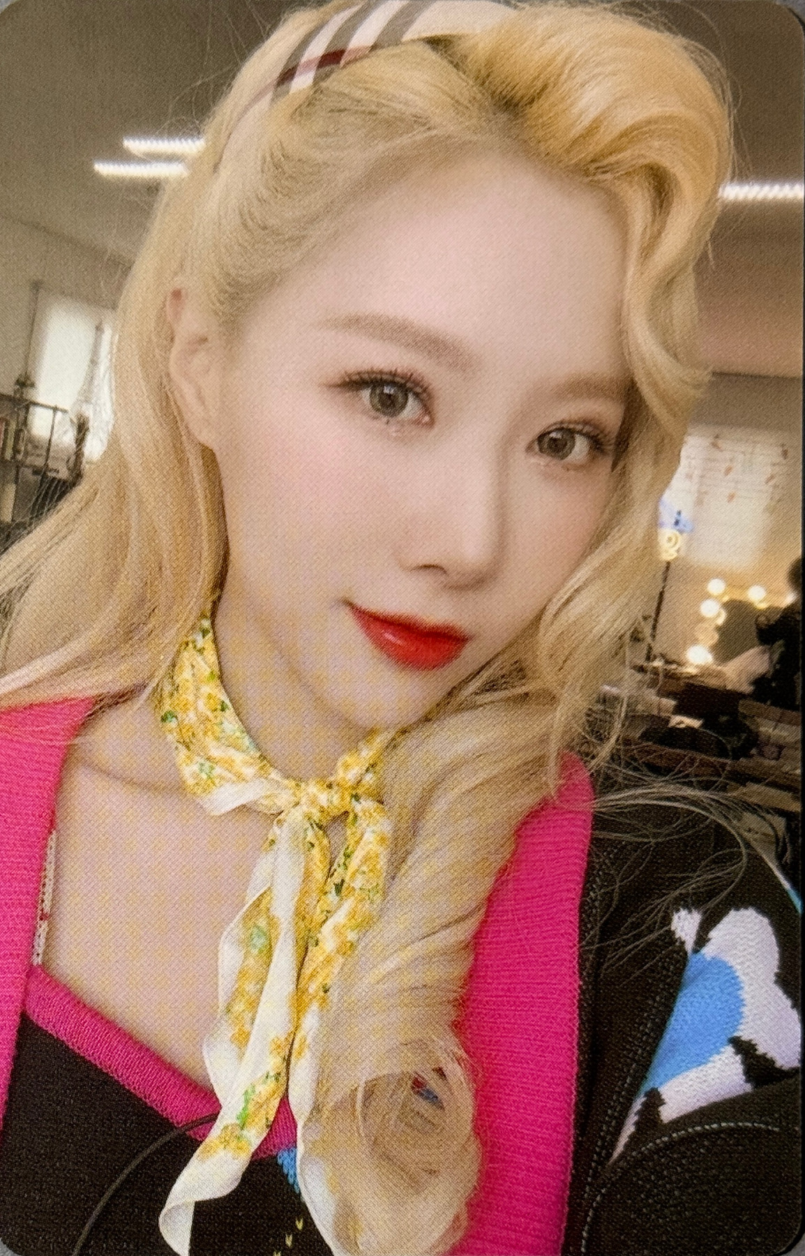 Handong Dreamcatcher photocard from Photocard Set (C)