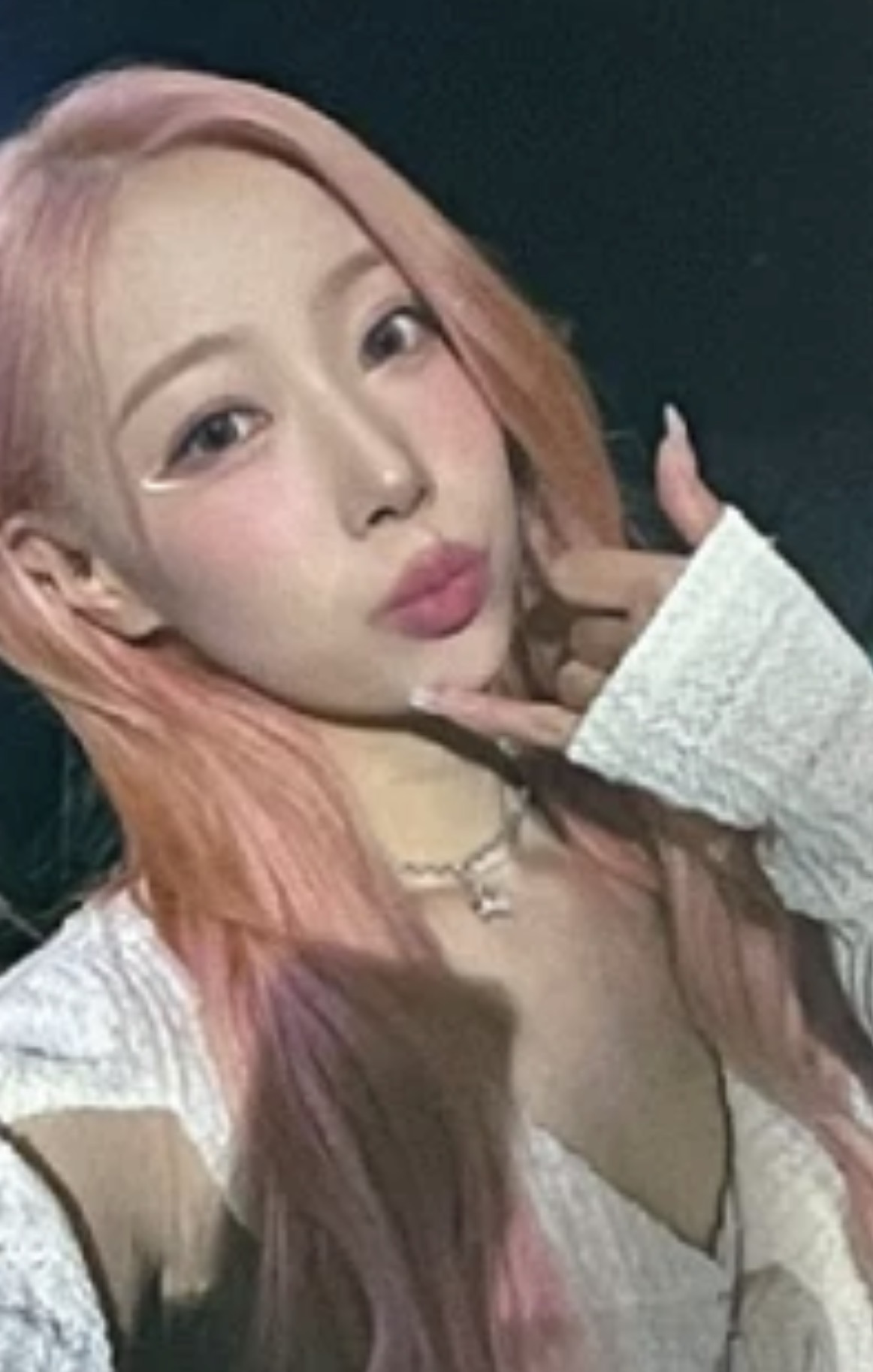 Handong Dreamcatcher photocard - Apocalypse: From us Benefit
