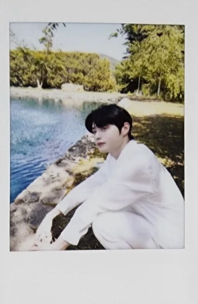 Jump Up 2.0 Polaroid Ver. LD