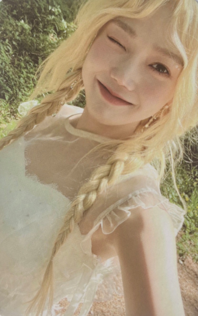 Random Photocard