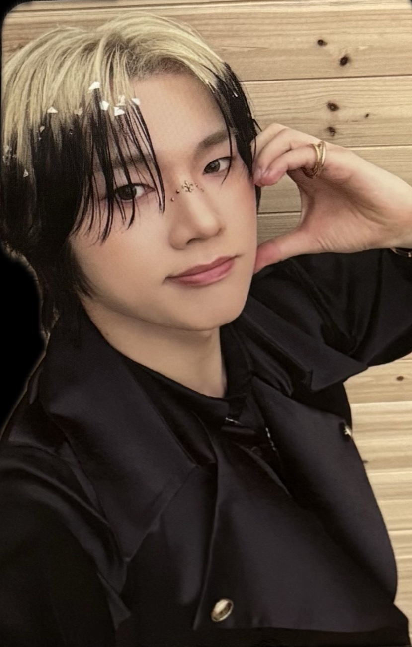 Jungsu Xdinary Heroes photocard from Photocard
