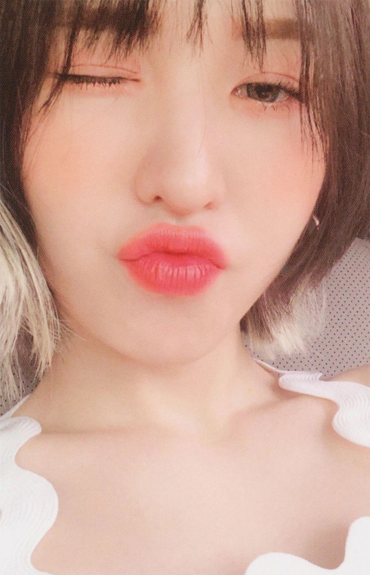 Wendy Red Velvet photocard - The ReVe Festival:
Day 2 Photocard
