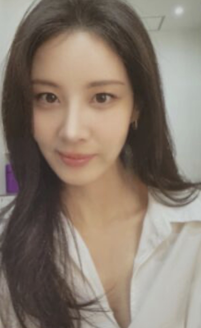 Seohyun Girls' Generation photocard from Photocard