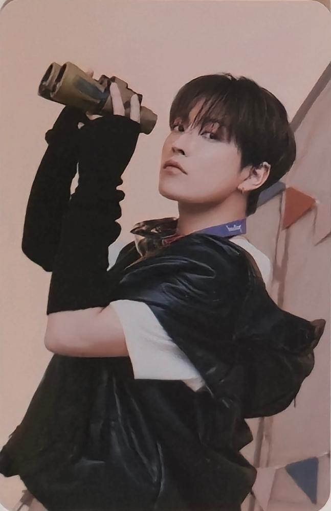 ANITEEZ in TREASURE Trading Cards