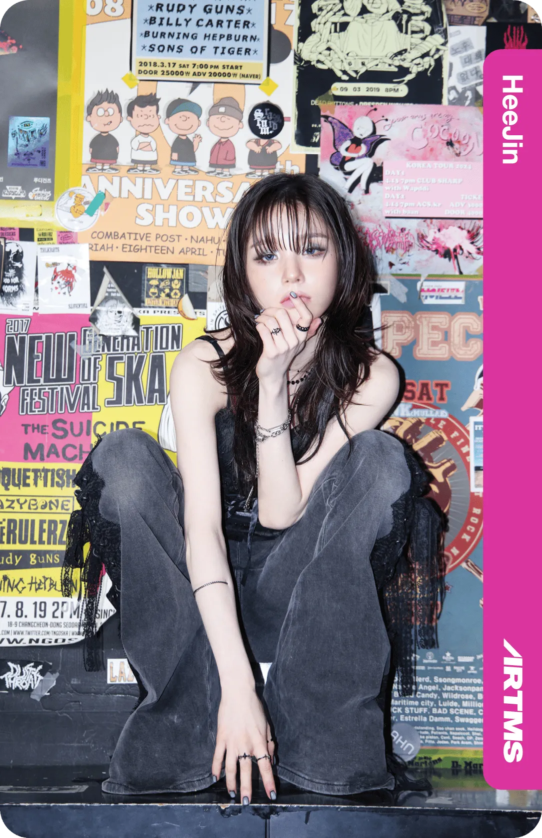 Grand Club Icarus - World Tour Physical Objekt (Single Release Ver.)