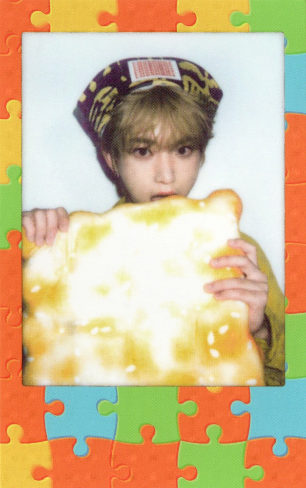 2025 Season's Greetings: "Puzzle of Me" Polaroid Photocard Set