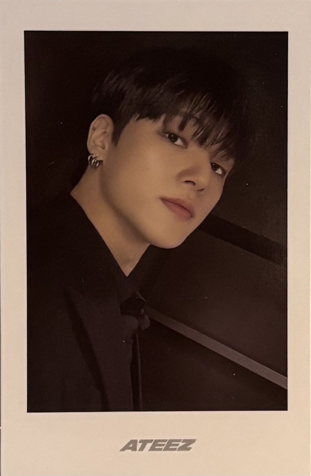 Wooyoung ATEEZ photocard - GOLDEN HOUR:
Part.3 Polaroid