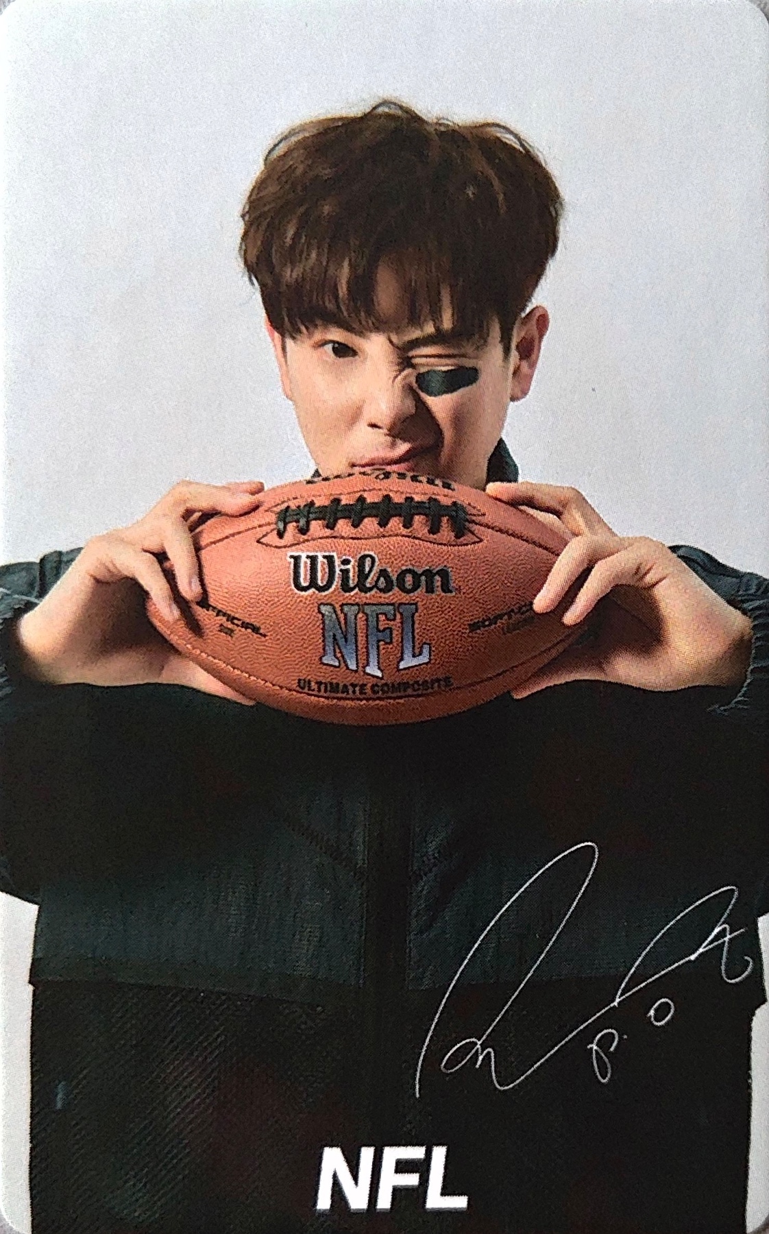 NFL x P.O 50k Won Photocard
