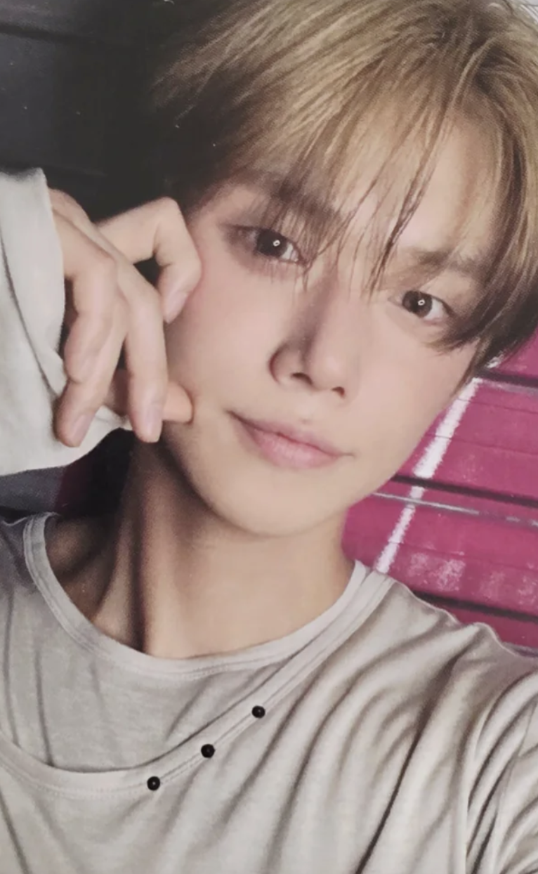 Yeonjun TXT photocard from Preorder
