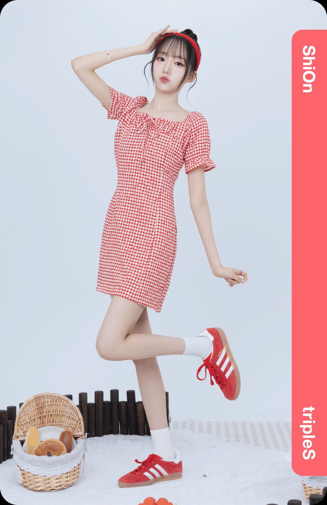Shion tripleS photocard - Assemble25 Showcase Objekt Pack