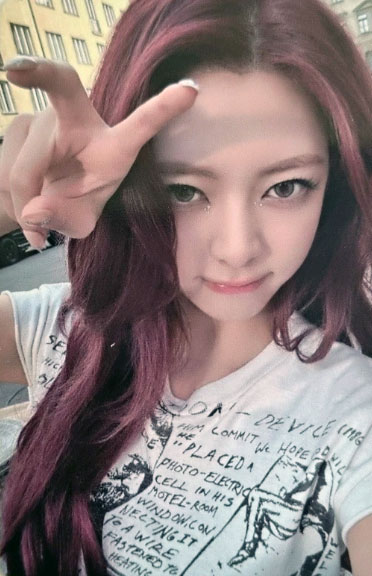 Selfie Photocard A