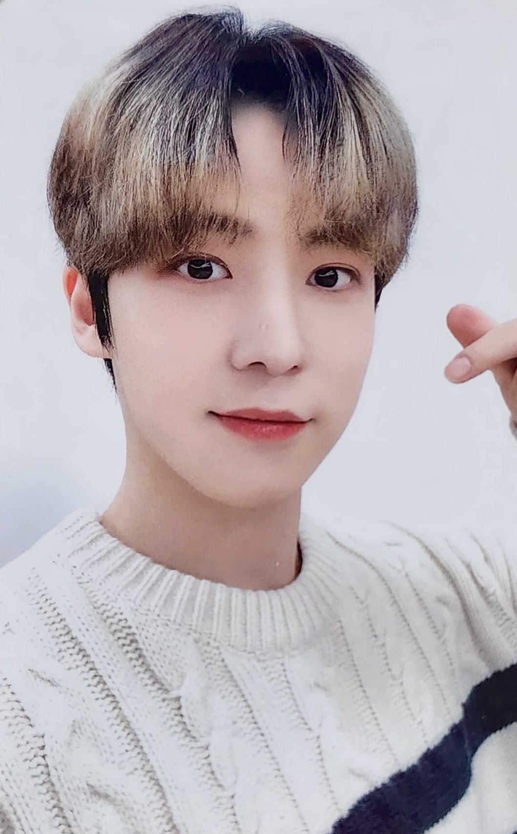 Yunho ATEEZ photocard from Photocards