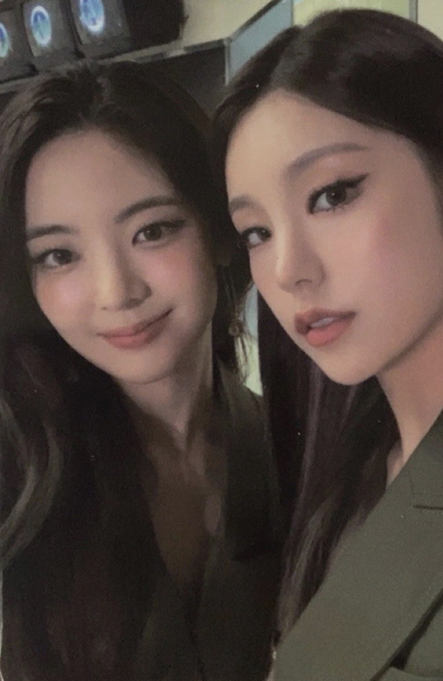 Unit Photocard