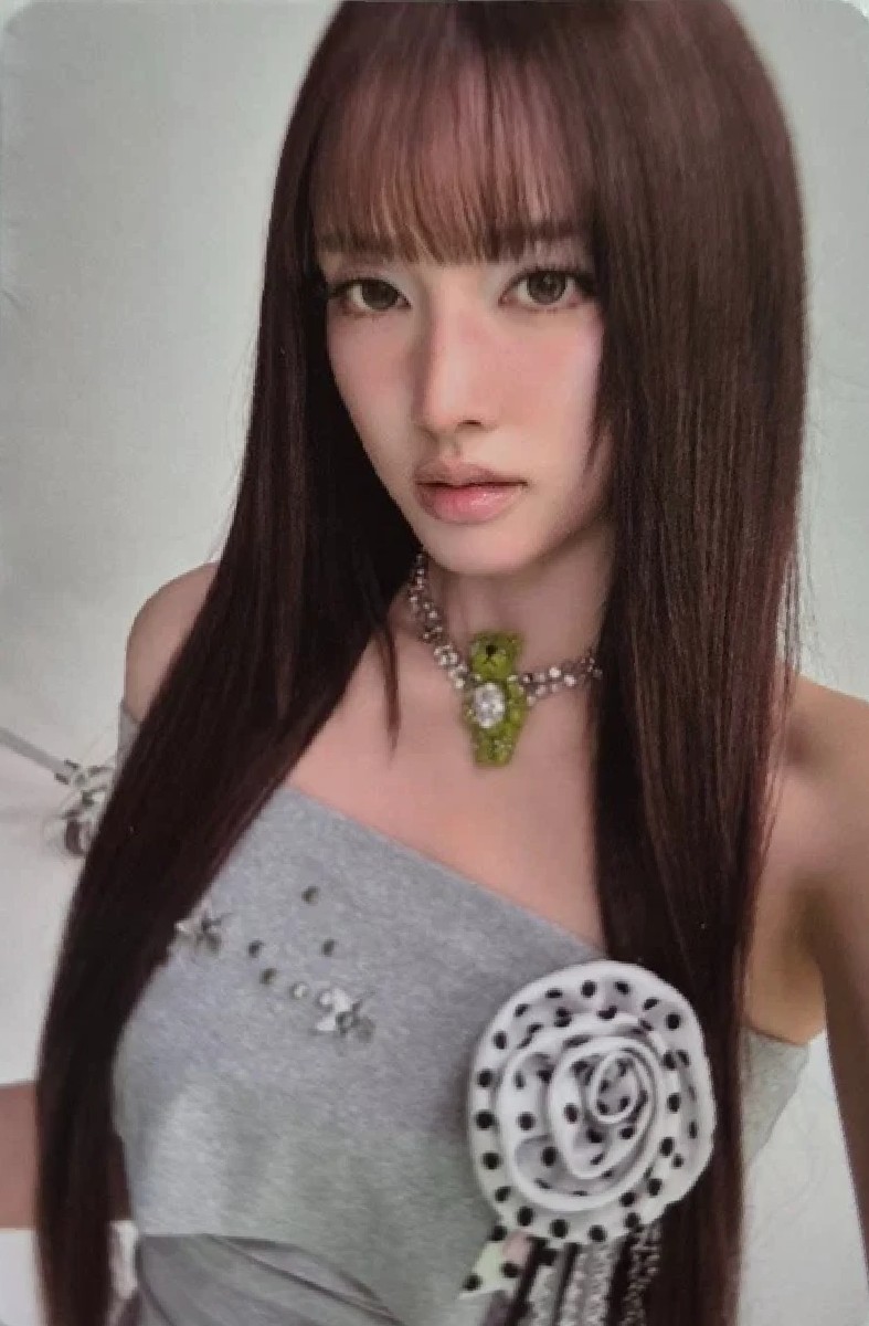 Yoon STAYC photocard - 2:Love Photocard