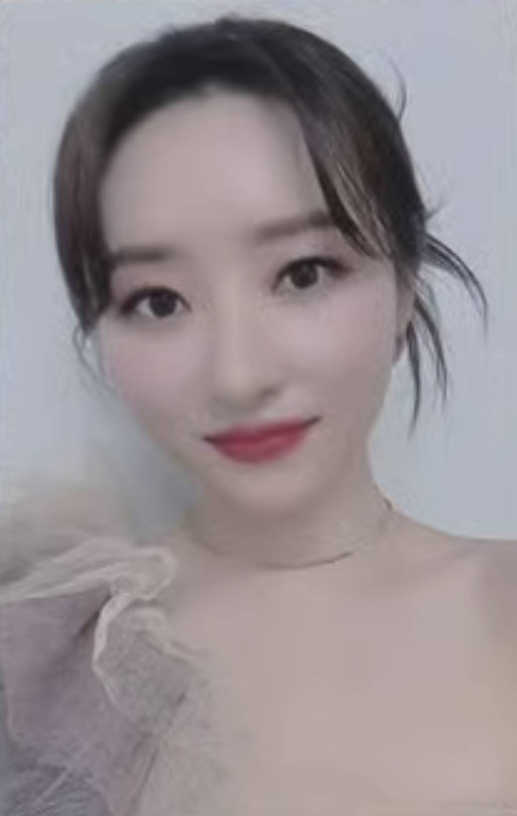 2023 Season’s Greetings Applemusic Preorder Benefit