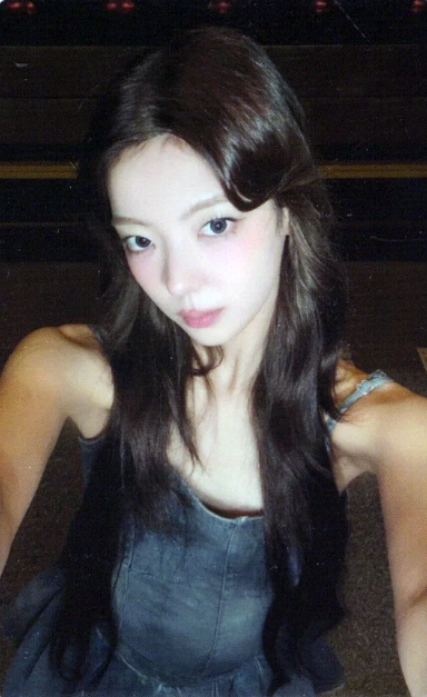 Ryujin ITZY photocard from Pre Order Benefit
