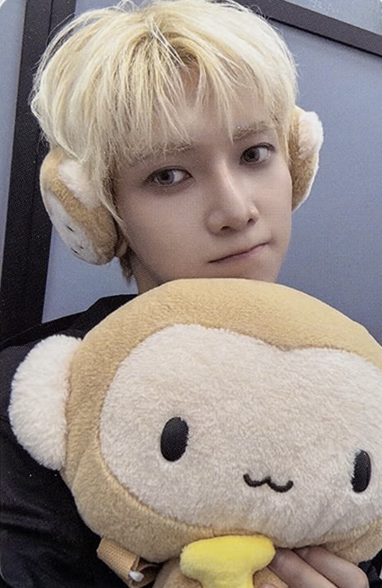 Yeosang ATEEZ photocard from Benefit