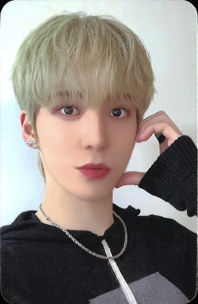 Yunho ATEEZ photocard from Benefit